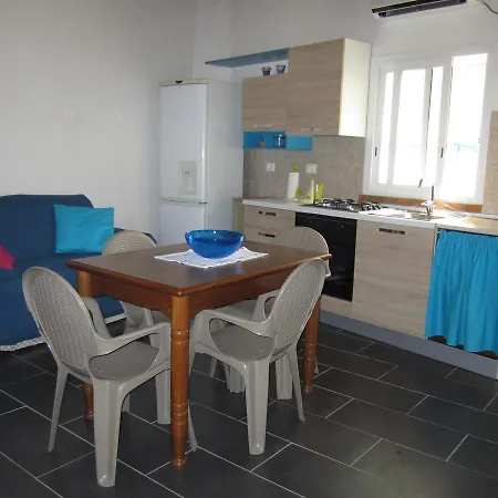 Casa Vacanze Daisy Trappeto  Exterior photo
